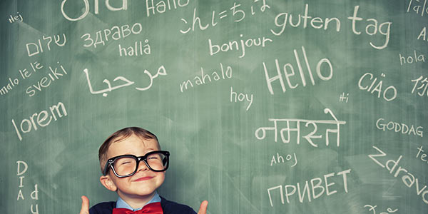 Οι ξένες γλώσσες διατηρούν νεανικό τον εγκέφαλο